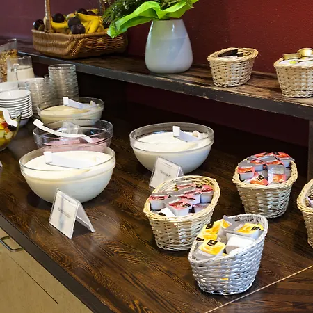 Althoernitz Neubau 호텔