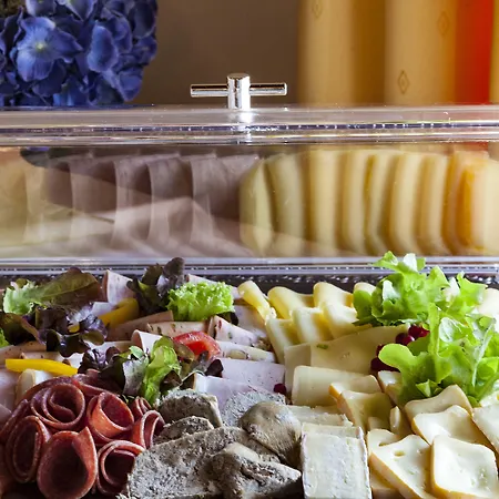 Althoernitz Neubau Отель Бертсдорф