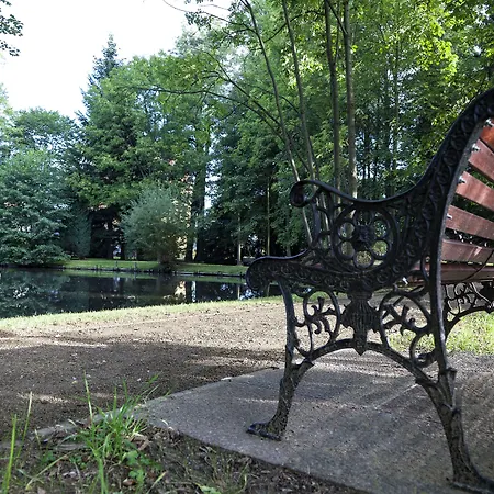 Althoernitz Neubau Бертсдорф