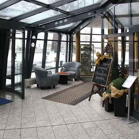 Schloßhotel Althörnitz 3*
