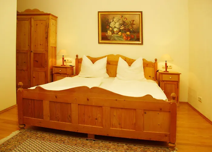 מלון Althoernitz Neubau 3*