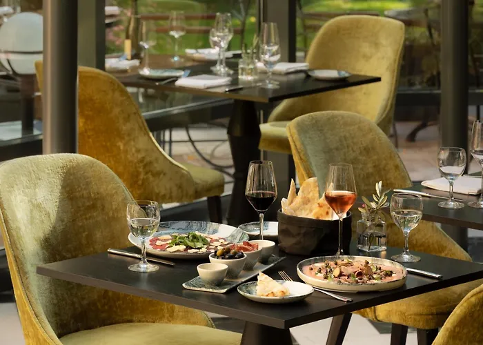 מלון Althoernitz Neubau 3*